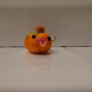 charm_baby_pumpkin_pacifier_1