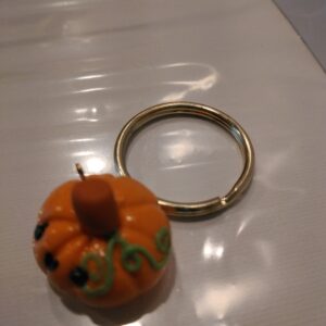 keychain_pumpkin_1